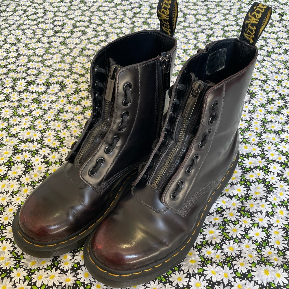 Dr. Martens 1460 Pascal Front Zip - Cherry Acadia